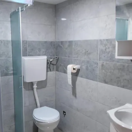 אכסניה Gora Premium - Stara Planina Balta Berilovac